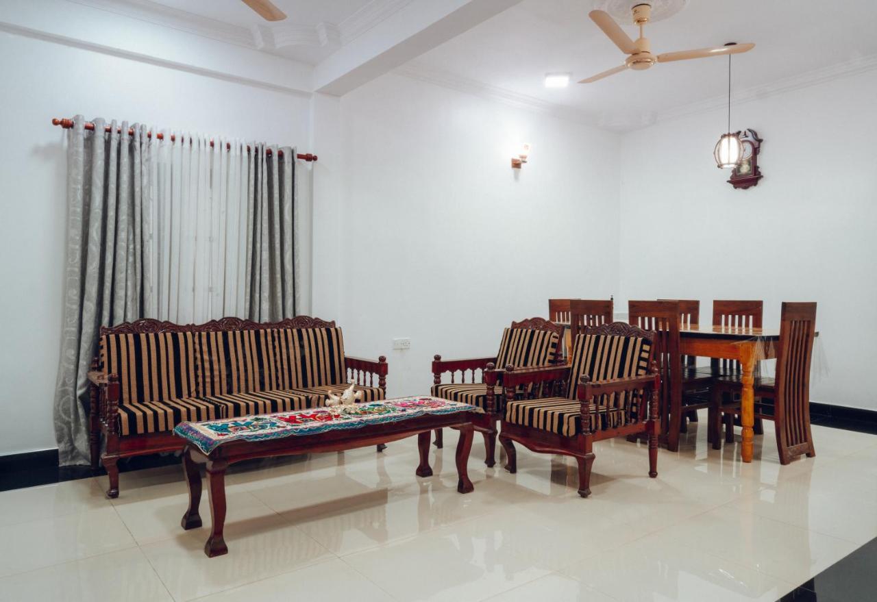 Sri Construction Circuit Bungalow Batticaloa Esterno foto